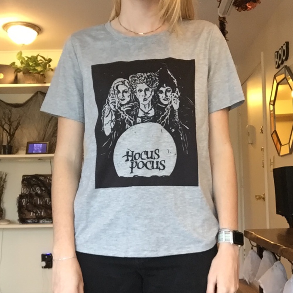 LAST ONE Hocus Pocus Gray Tee๐ฎ - Picture 3 of 3